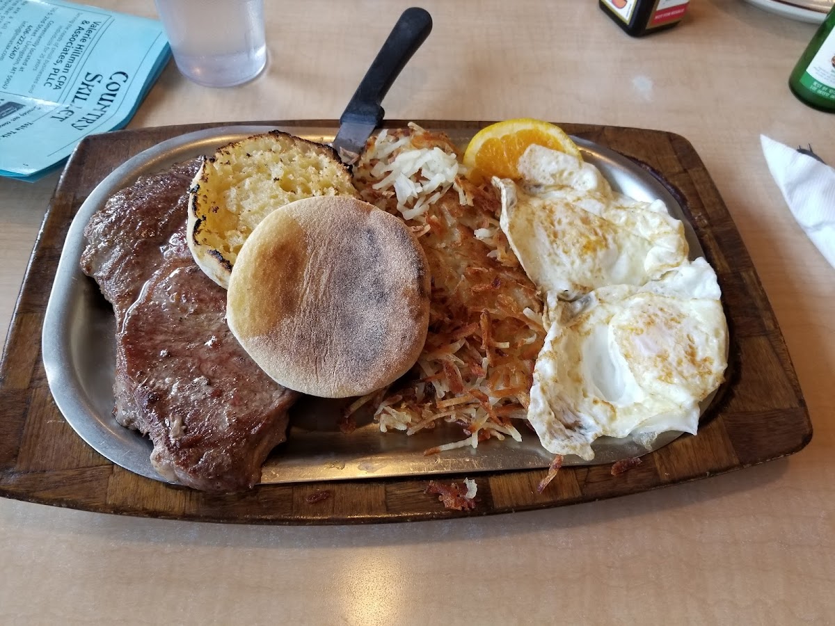 Country Skillet Restaurant-5